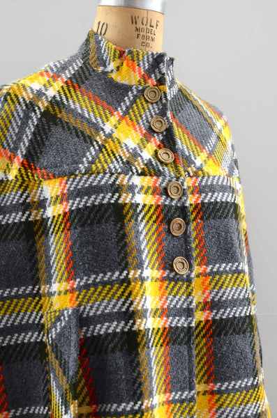 Vintage 1970s Plaid Cape