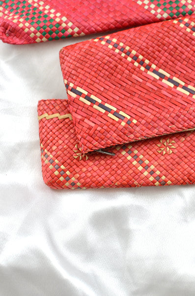 Vintage Red Straw Clutch