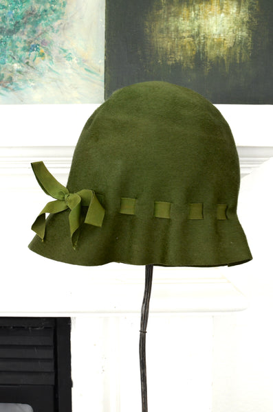 1940s Green Cloche Hat