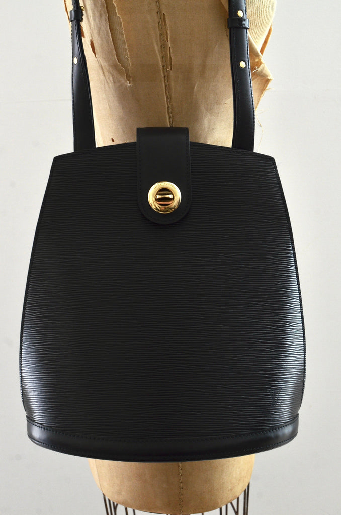 Louis Vuitton Vintage Louis Vuitton Cluny Black Epi Leather Shoulder
