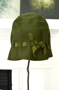 1940s Green Cloche Hat