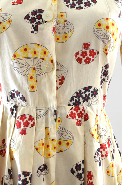 Vintage 60s Mushroom Print Dress