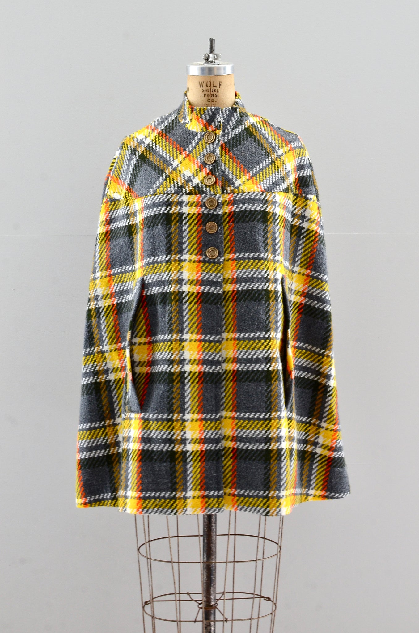 Vintage 1970s Plaid Cape