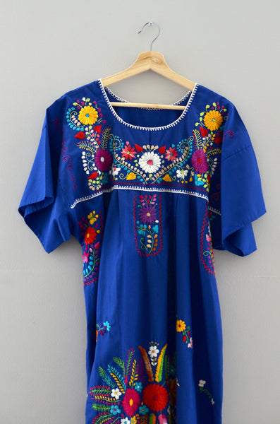 Vintage Embroidered Dresss