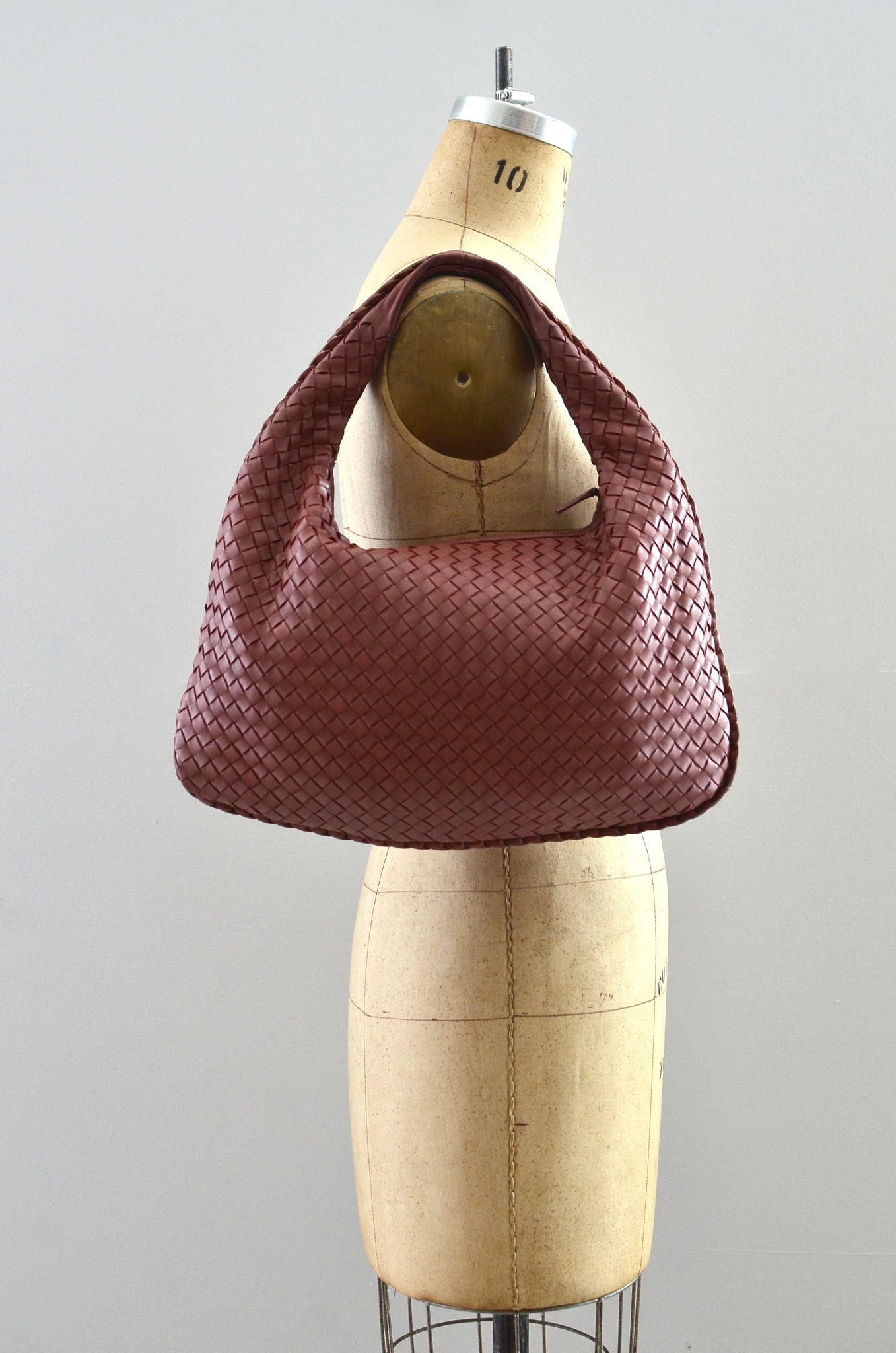 Bottega Veneta Medium Intrecciato Veneta Hobo Bag